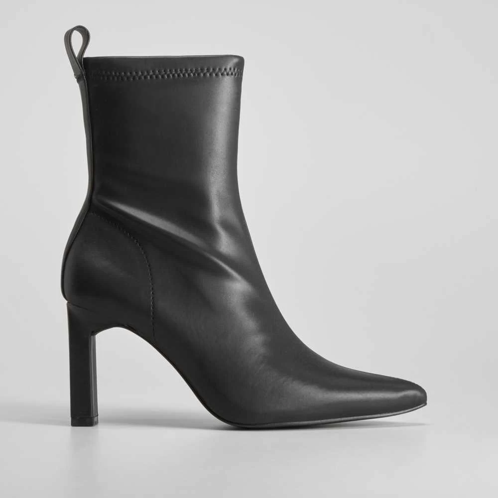 Botín Tacón En Punta PICCOLA PIU 3 Botín Tacón En Punta PICCOLA PIU