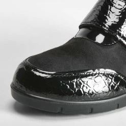 Zapato Cuña Velcro Charol COMFEET -Moda Zapatos Tienda 1f24fd96 c0d0 4eaf 8c34 6cca9fc26ea9 23222vec1zp1n16 000 005