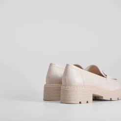 Mocasín Monocolor Estribo Blanco NYC 9 Mocasín Monocolor Estribo Blanco NYC -Moda Zapatos Tienda 365cb11b c047 436c a4f0 23d9d4a418f6 23222csn1zp1e43 000 003