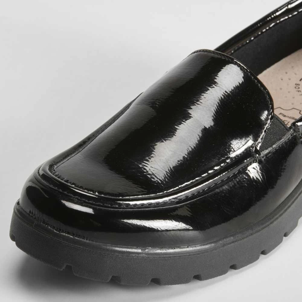 Mocasín Plano Charol Negro COMFEET 7 Mocasín Plano Charol Negro COMFEET - Imagen 5