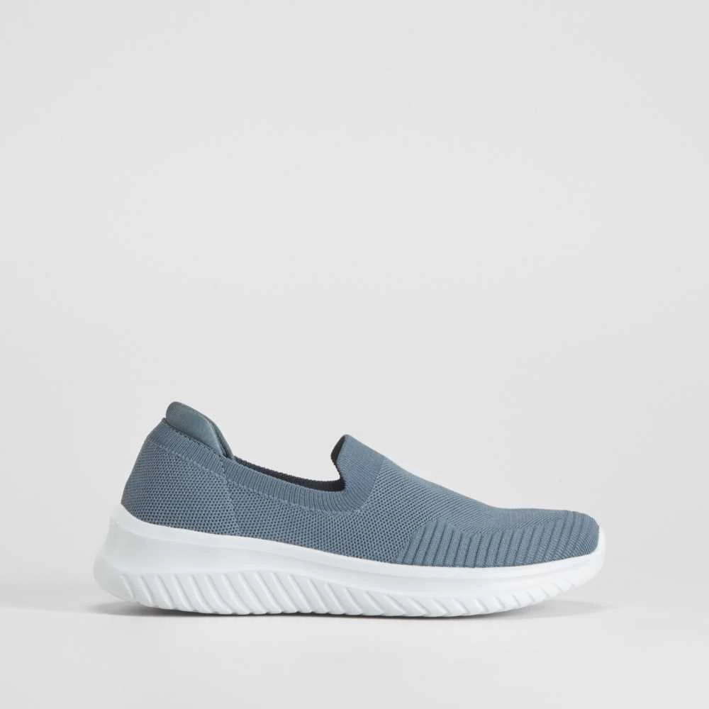 Zapatilla Walking Slip On UTWO 3 Zapatilla Walking Slip On UTWO