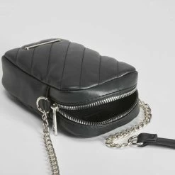 Porta Móvil Acolchado Geométrico NYC -Moda Zapatos Tienda 4311aa4b c0c7 47a5 9b64 10dc73a045c3 23260bop1pm1n96 000 003