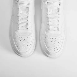 Deportiva Blanca Court Vision Mid NIKE -Moda Zapatos Tienda 4a8866f0 dbc6 4adc b1c6 738e1342c932 23211sp11tf1b62 000 004