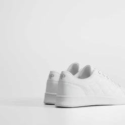 Zapatilla Urbana Blanca Acolchada PICCOLA PIU -Moda Zapatos Tienda 7646d09a e670 4f9c b315 69aab48096e7 23222csp1pf1b01 000 003