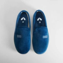 Zapatilla Casa Cerrada Básica Azul COMFEET -Moda Zapatos Tienda 821f7e27 69ec 478d a56f e7387f0370d4 23251zac1cc2z02 000 004