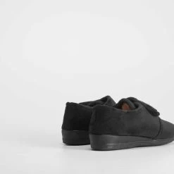 Zapatilla De Casa Negra Velcro COMFEET -Moda Zapatos Tienda 9af0e17c cfa3 4666 a1c5 b7c413428ffc 23252zay1cc2n09 000 003
