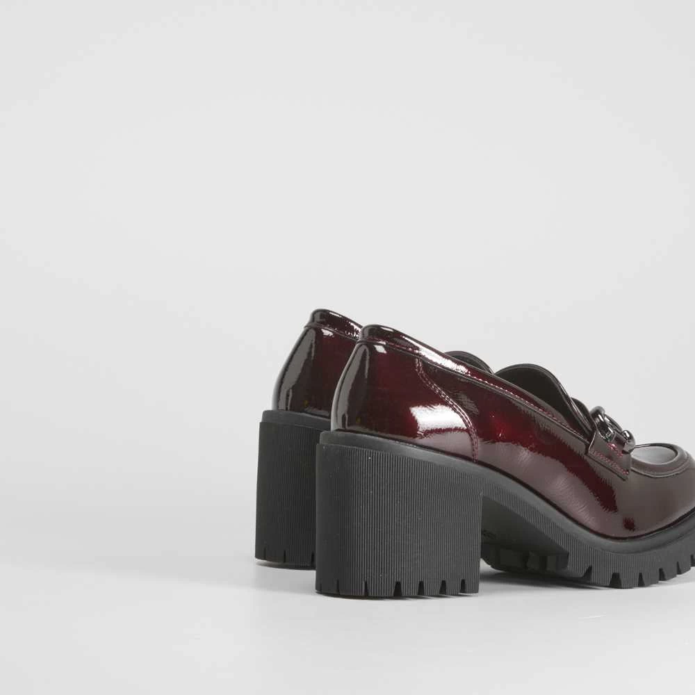 Mocasín De Tacón Granate NYC 5 Mocasín De Tacón Granate NYC - Imagen 3