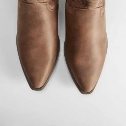 Botín De Tacón Campero Marrón NYC -Moda Zapatos Tienda b569bea5 5c88 4bbc a9cc 394db451764b 23222csn4tt1m28 000 004