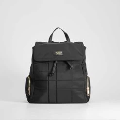 Mochila Negra Detalles Dorados NYC