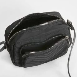 Bandolera Acolchada Pespunte NYC -Moda Zapatos Tienda cccd82c3 8ec0 47f9 b432 6995be65909e 23260bon1bb2n16 000 003